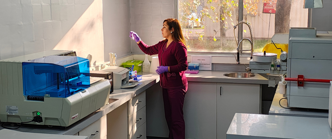 Laboratorio de Micronutrientes obtiene resolución sanitaria que permite expandir sus servicios y capacidades científicas