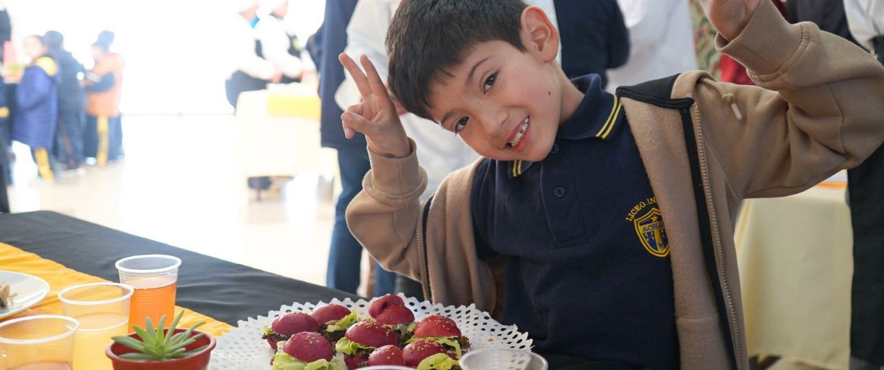 Chiloé: Escuelas San Carlos de Chonchi y Las Campanas de Aldachildo se suman al modelo de Escuelas Saludables y Sostenibles impulsado por el INTA
